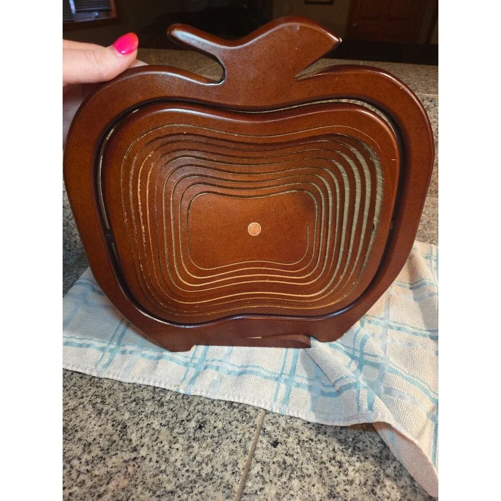 Vintage Collapsible Wooden Apple Fruit Basket & Trivet – Mid-Century Style